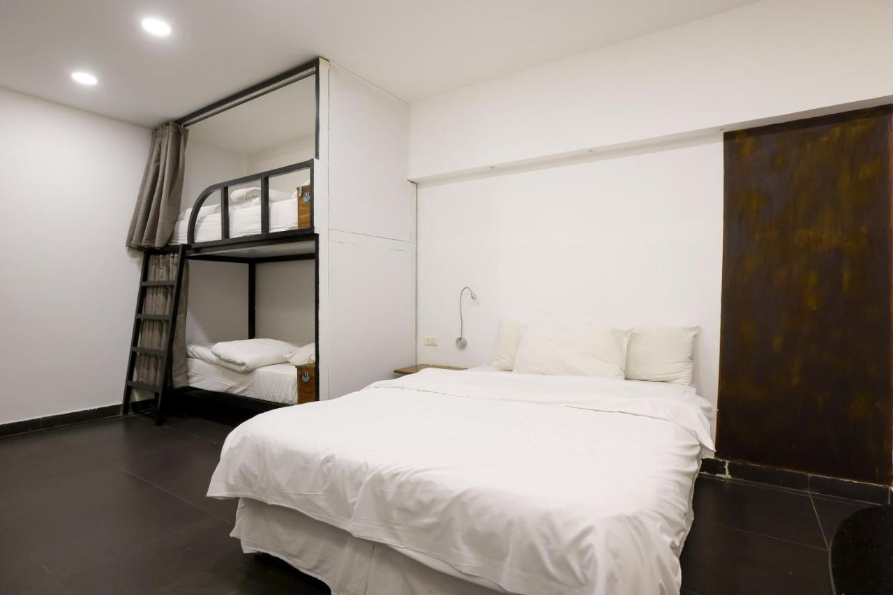 Hamra Urban Gardens Hotel Beirut Exterior photo